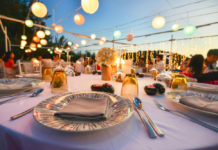 Deko-IBCs & Co.: Wie gelingt eine richtig gute Hochzeitsparty?